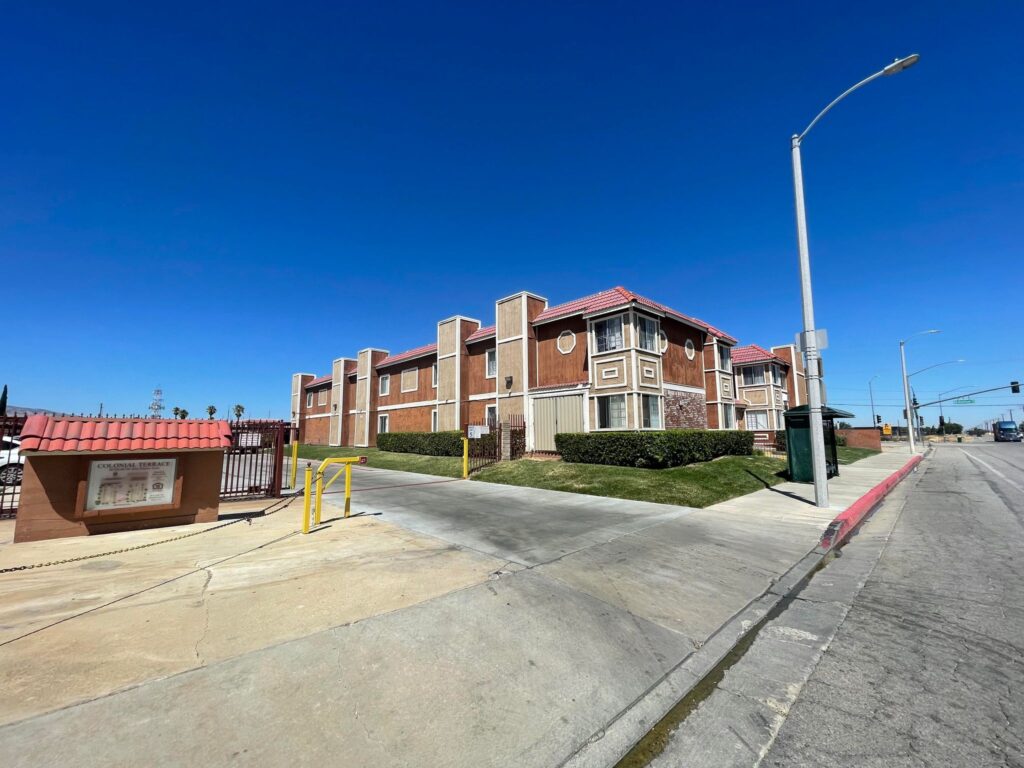 low income apartments near me, colonial, apartments, low income apartments palmdale, palmdale apartments, terrace apartments, apartments in palmdale,